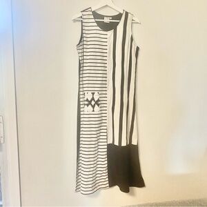 Parsley & Sage Size Small Black and White Sleeveless Cotton Maxi Sundress in EUC